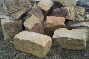 Lomový kámen – Kopák (pískovec)