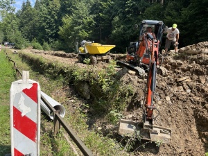 Foto: Loukotnický potok, ř.km 0,920-0,980, Loukotnický potok, ř.km 0,920-0,980 - průběh stavby